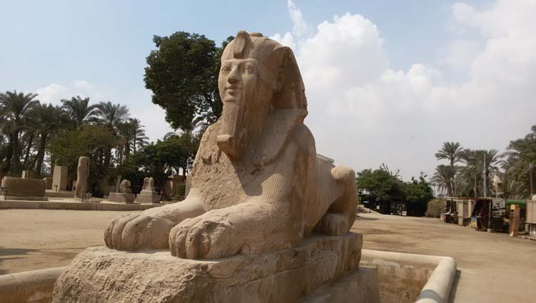 Giza Pyramids, Memphis & Sakkara