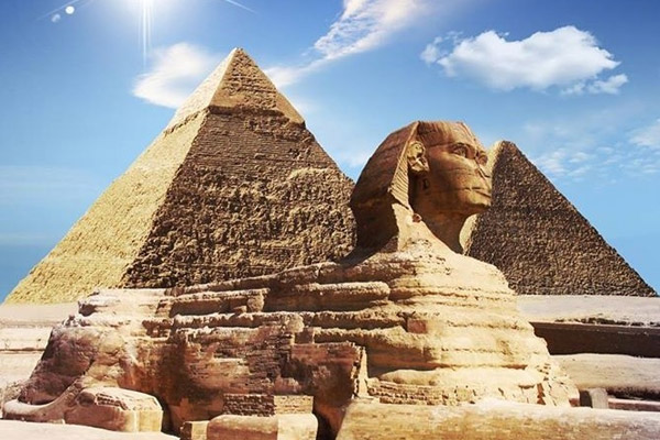 Pyramids the Nile and Sharm El Sheikh